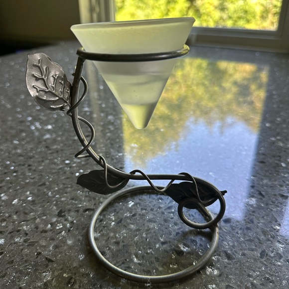 Pewter candle holder - Picture 2 of 3